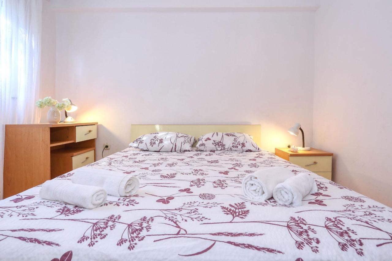 Apartment Ante