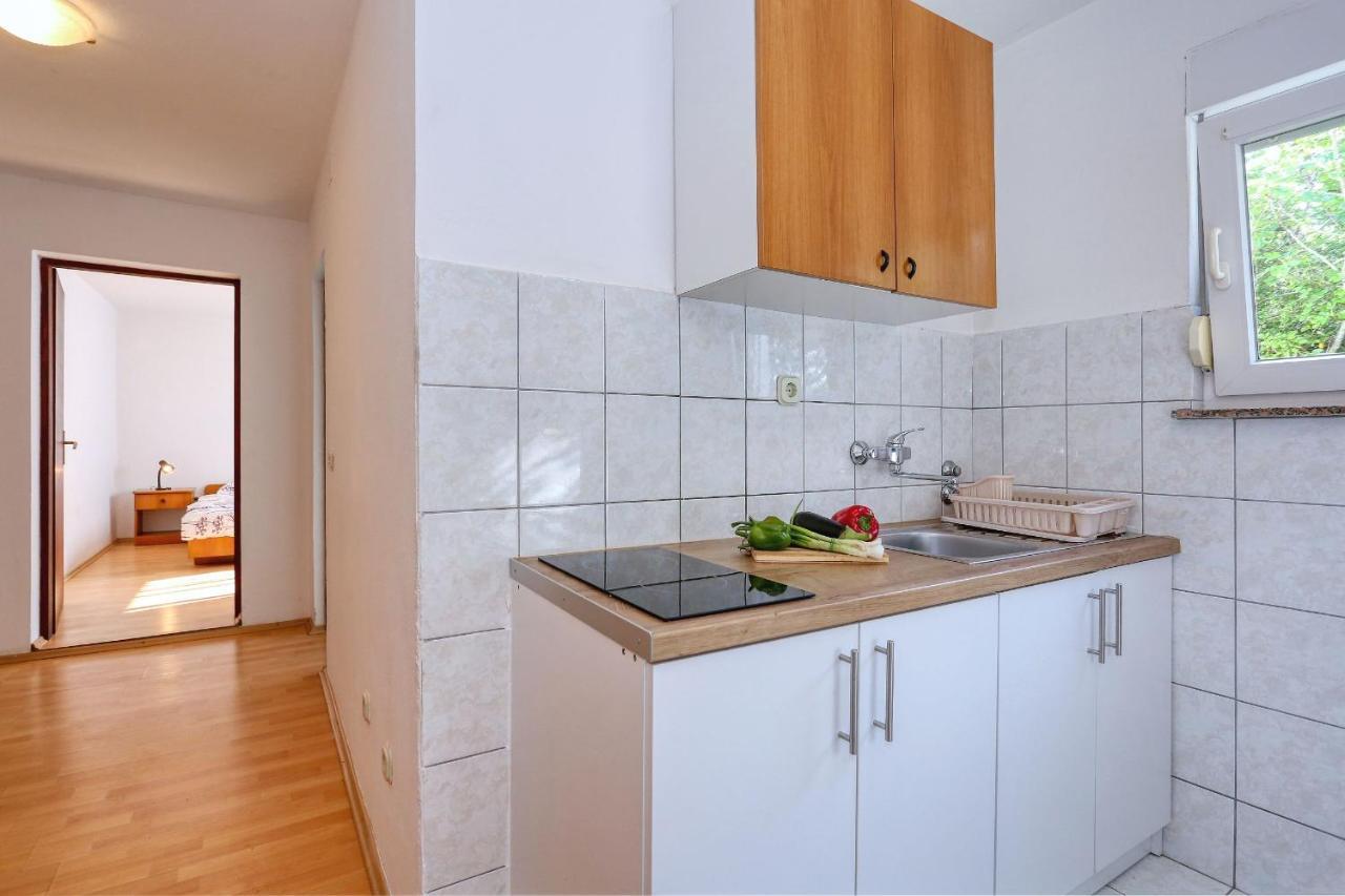 Apartment Ante