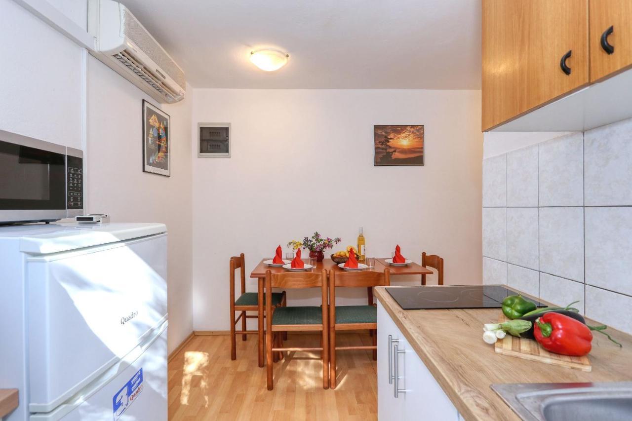 Ante Apartment