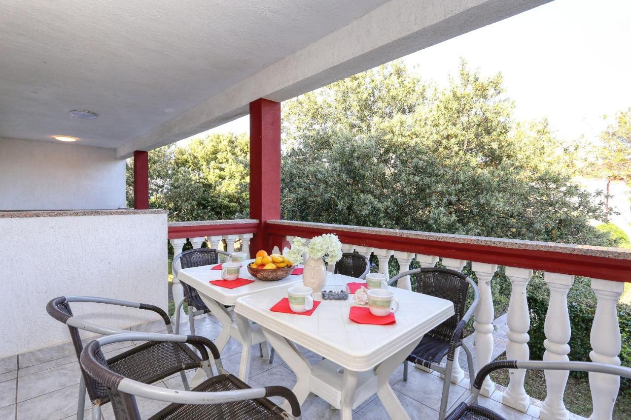 Apartment Ante