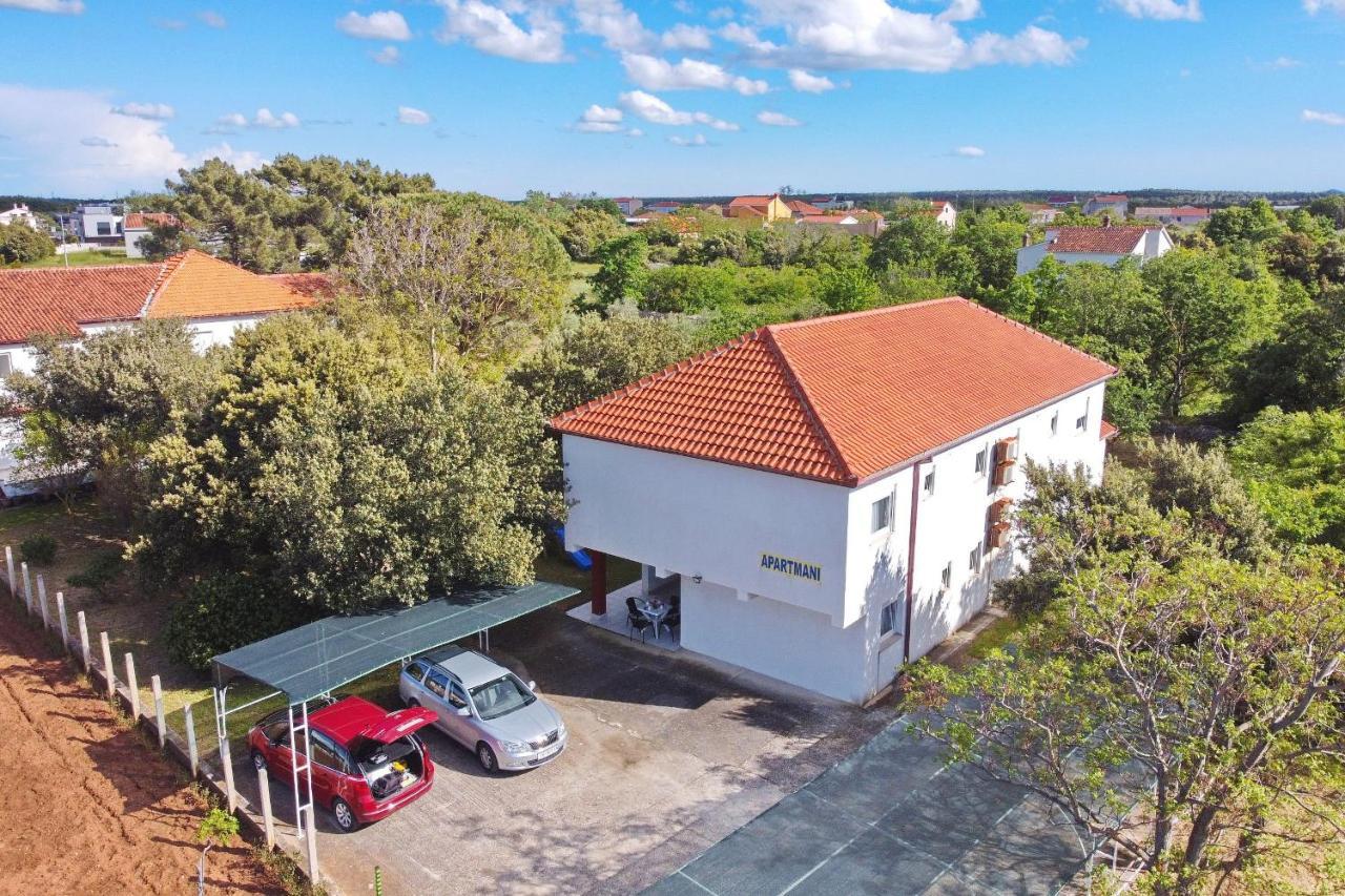 Apartment Ante