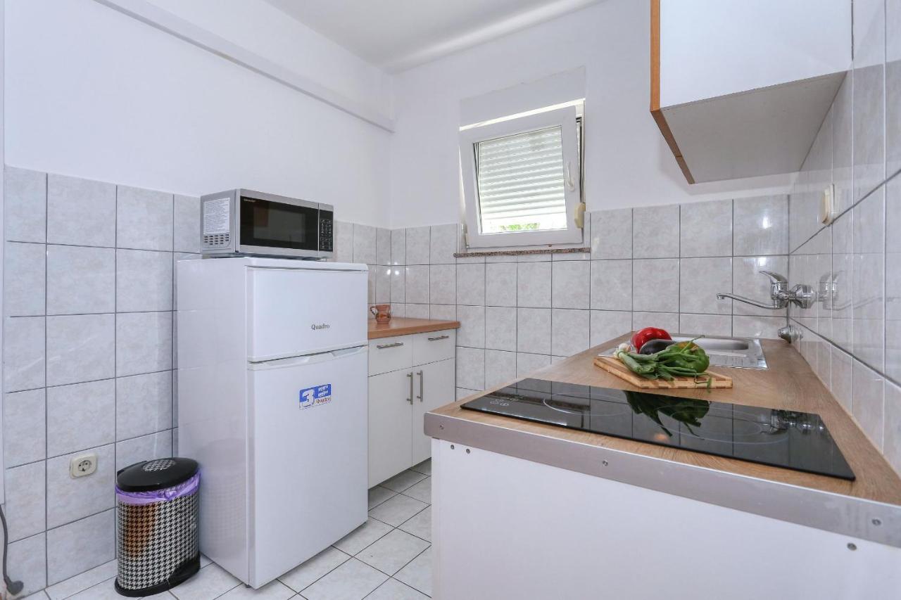 Ante Apartment