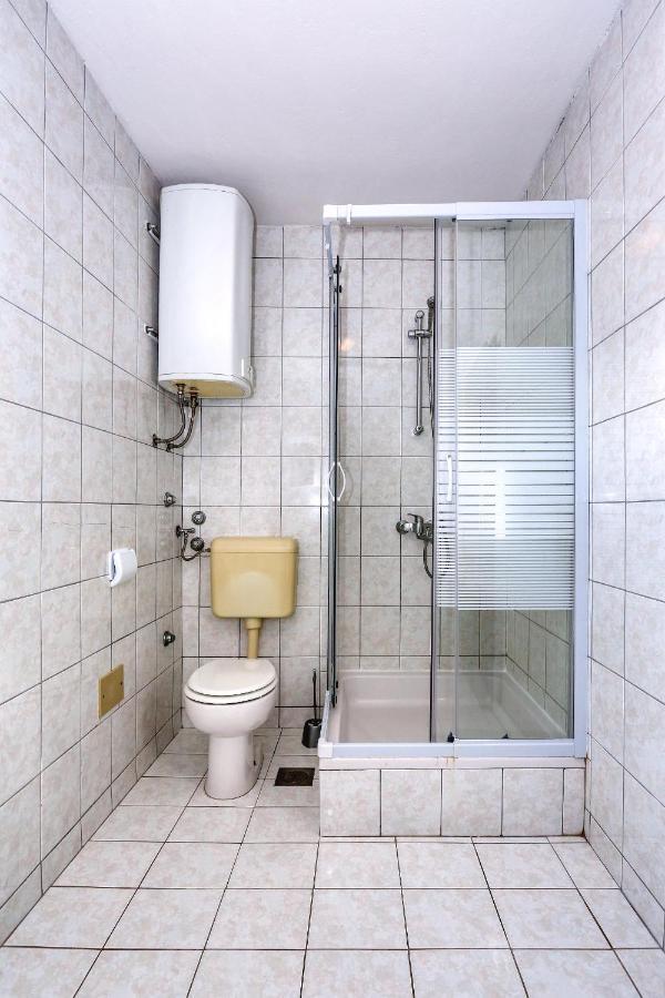Ante Apartment